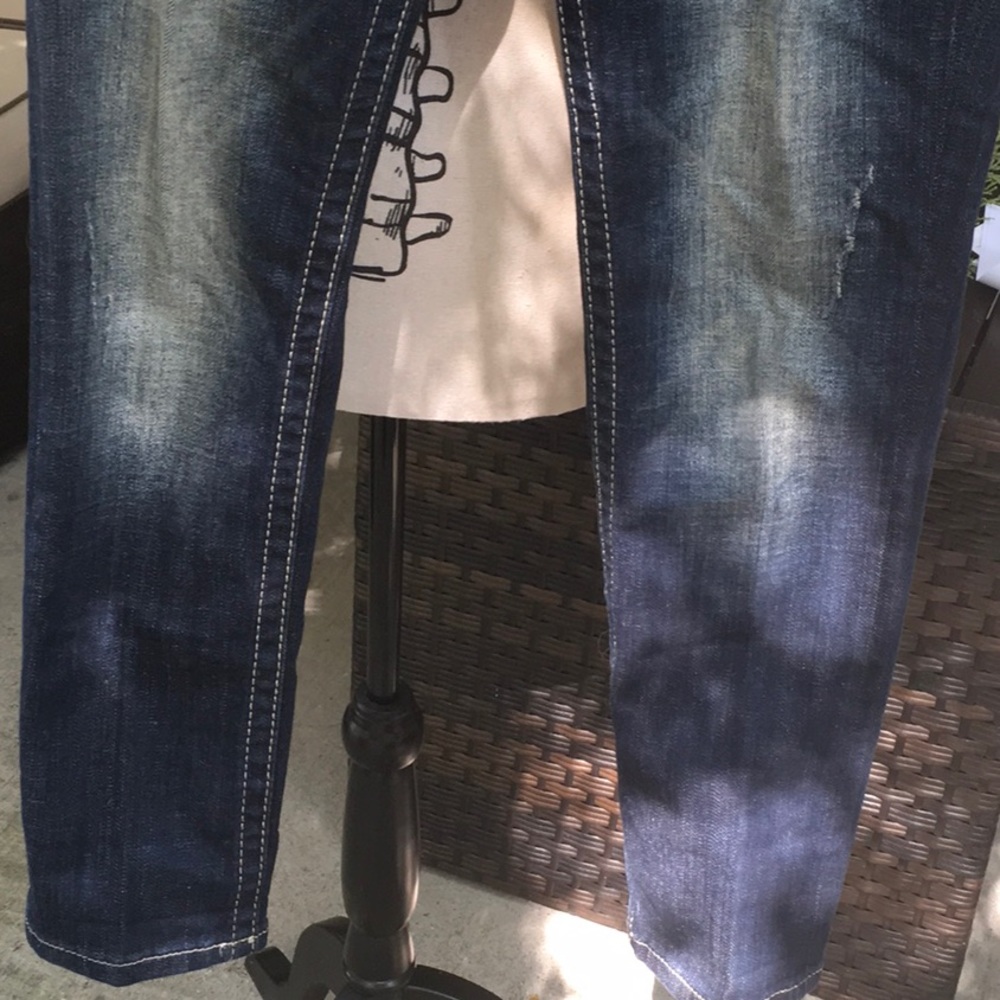 Jeans - Picture 2 of 5